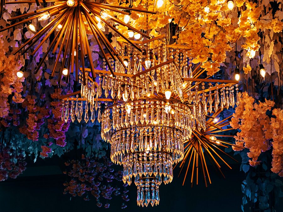 The Unique Benefits of Ultrasonic Chandelier Cleaning